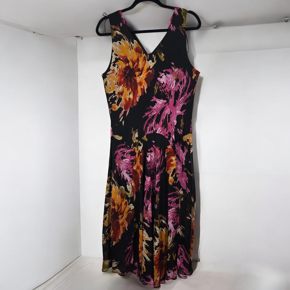Signature by Robbie Bee Midi Dress Woman Size 14 Black Floral Print V Neck Lined - Picture 9 of 13